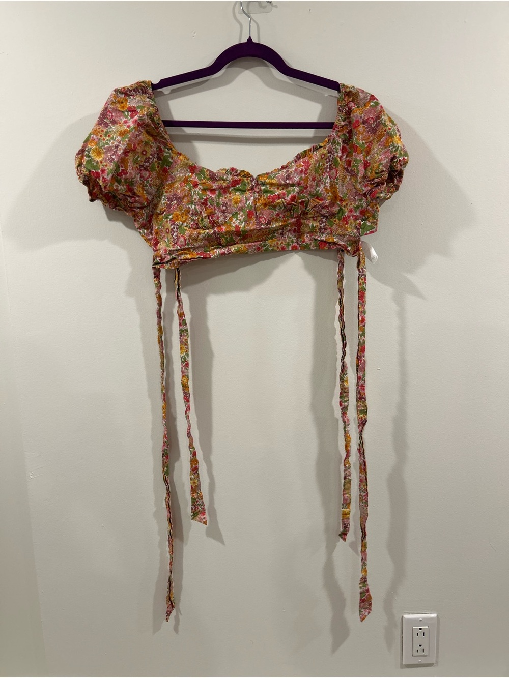 Lulu's Pink Multi Floral Tie-Back  Puff Sleeve Crop Top